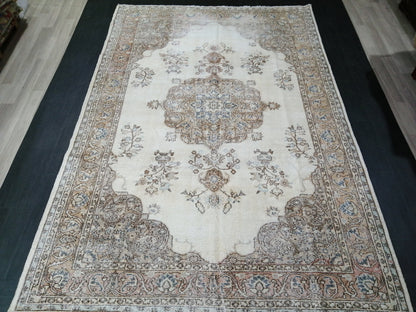 Vintage Rugs TURKISH HAND MADE Rugs   Vintage Turkish Rugs   Orienta Rug 7 x 10.4 Traditional Rug,  Vintage Persian Rug, Wool Rug