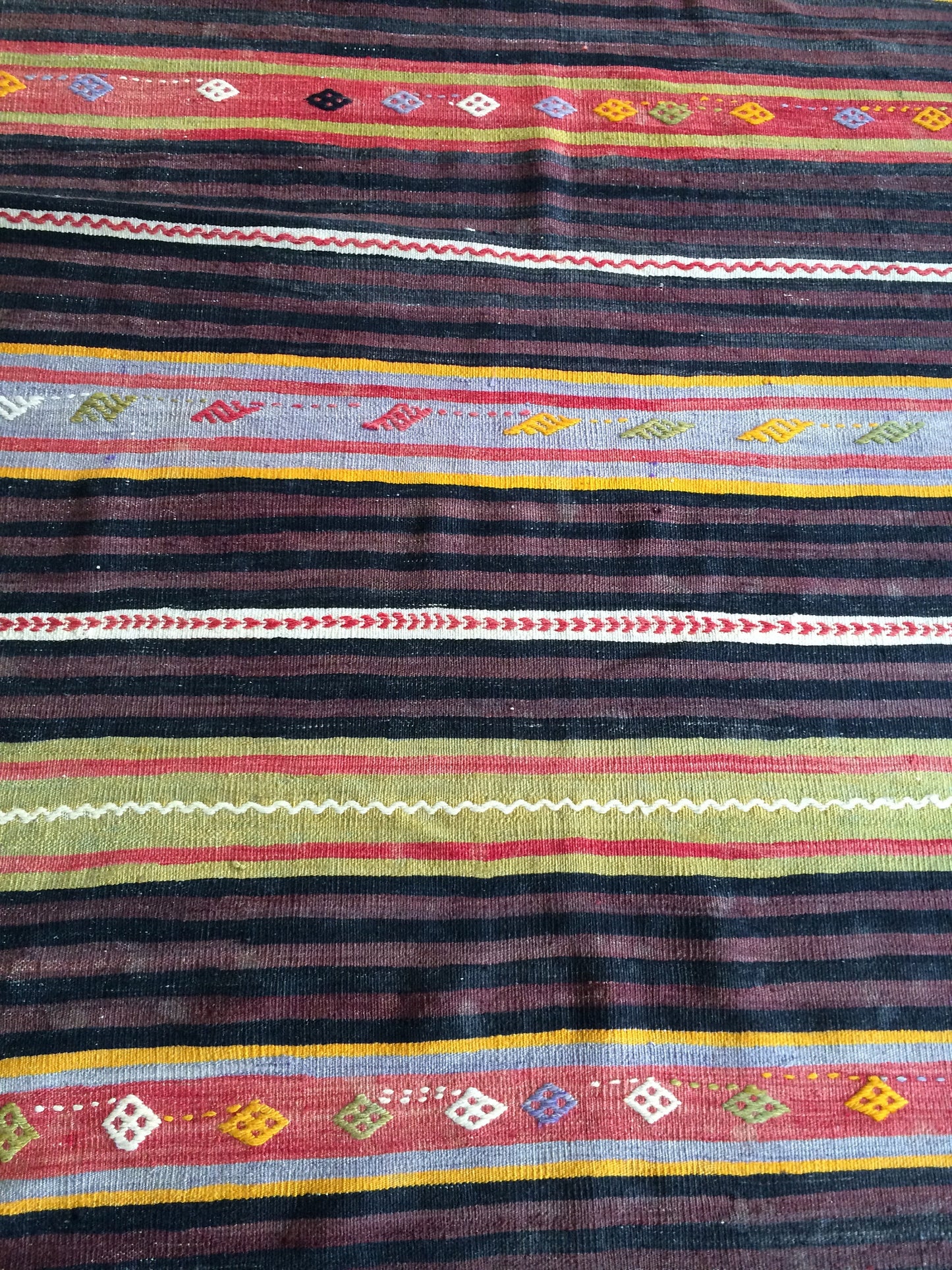 Vintage rug , Flat woven Kilim Rug With Embroidery Rug, Oriental Carpet, Vintage Kilim Rug Wool Carpet Rug, Flat Pile Rug