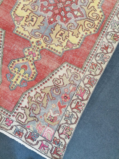 Distressed turkish rug, vintage wool rug 4x8'4 oushak handmade rug, rustic kitchen rug, bohemian rug