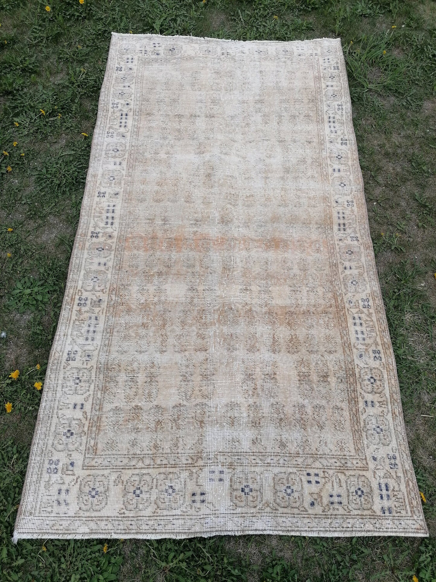 Dissret vintage rug, earth tone oushak rug 3'8x7 living room rug