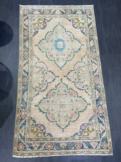 Vintage Rug, Hand Knotted 3.7 x 6.8 Rug, Turkish Runner Rug, Vintage Runner Rug, Hallway Rug, Wool Kitchen Rug, Handmade Rug,