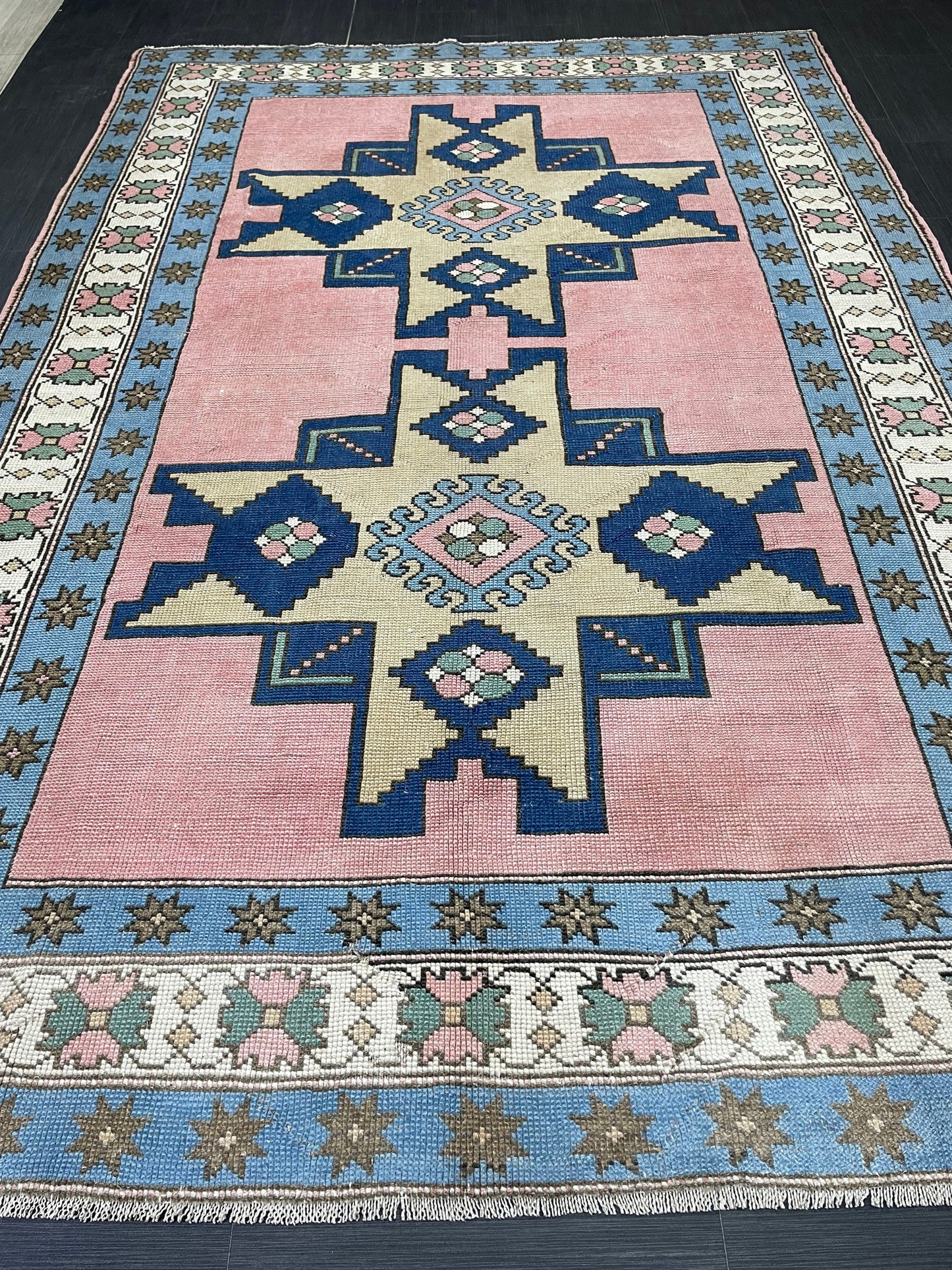 Turkish Rug Vintage 6.6 x 9.8 Rug Antique Rug Vintage Blue Pink Rug Wool