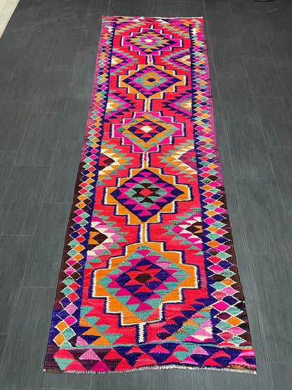 Vintage Runner rug 3 x 9.8 Handmade Flat woven Runner Kilim Runner Rug Boho Oriental Runner Vintage Flat weave Rug Wool Carpet Rug