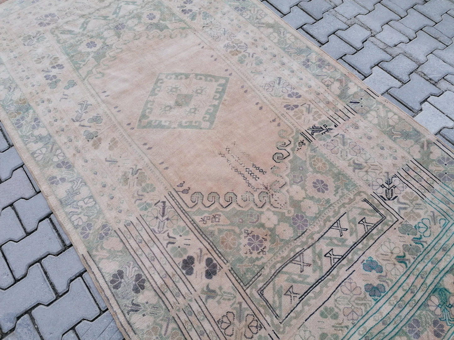 Oushak vintage rug 5x8'8 turkish living room rug, wool handmade rug