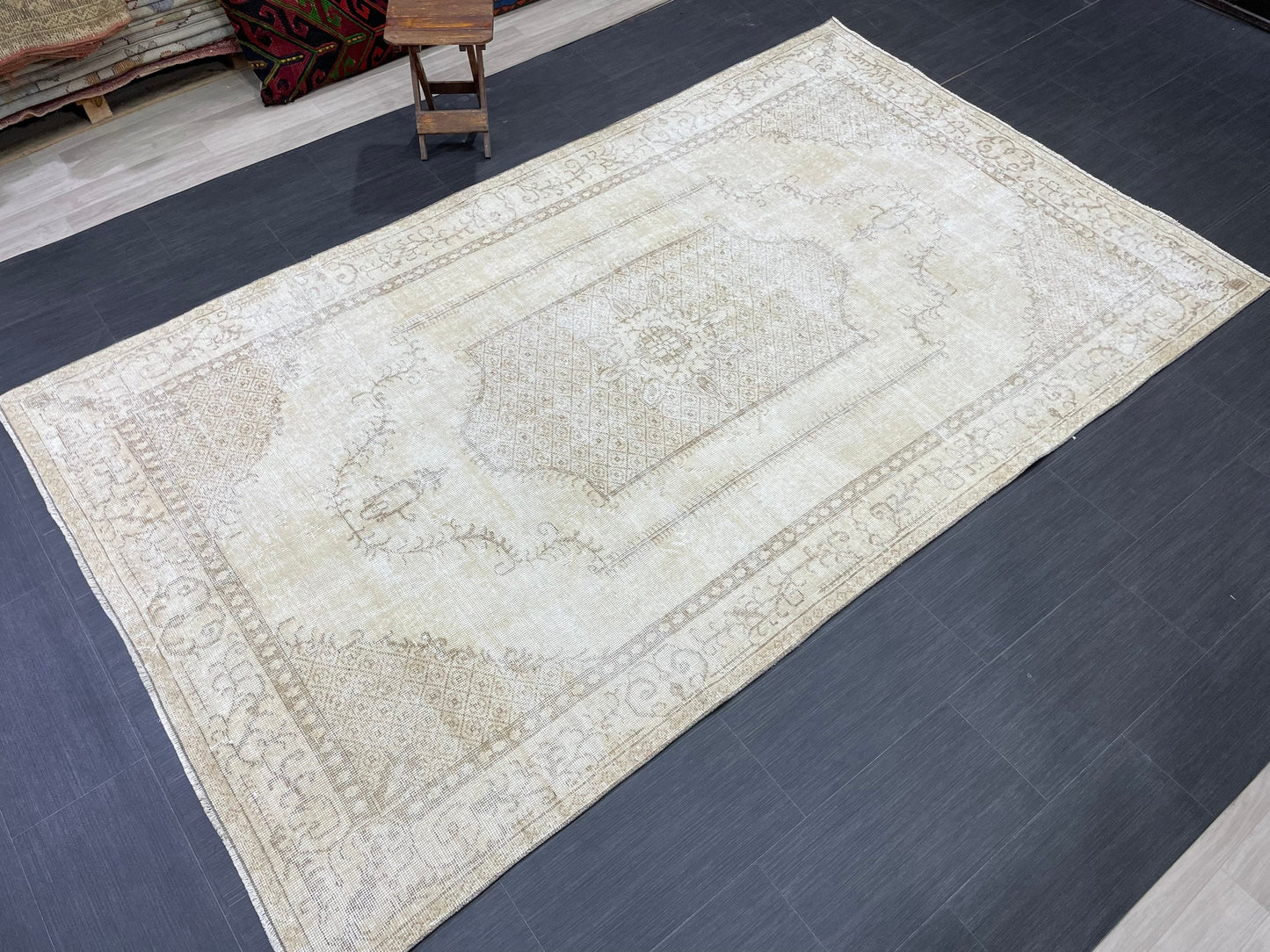 Neutral Vintage Rug Muted TURKISH 5.5 x 9.2 Rug Handmade Rug Distressed Rug  Large Turkish Oushak Rug Wool Rug Hand Knotted Rug