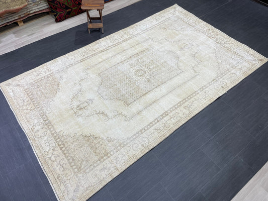 Neutral Vintage Rug Muted TURKISH 5.5 x 9.2 Rug Handmade Rug Distressed Rug  Large Turkish Oushak Rug Wool Rug Hand Knotted Rug
