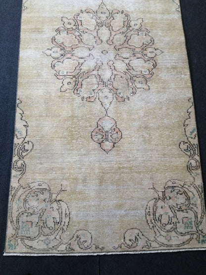 4x9 Oushak Runner Rug Turkish Runner Rug Vintage Runner Rug Hallway Runner Rug Beige Kitchen Runner Rug Wool Runner Rug Wool Rug
