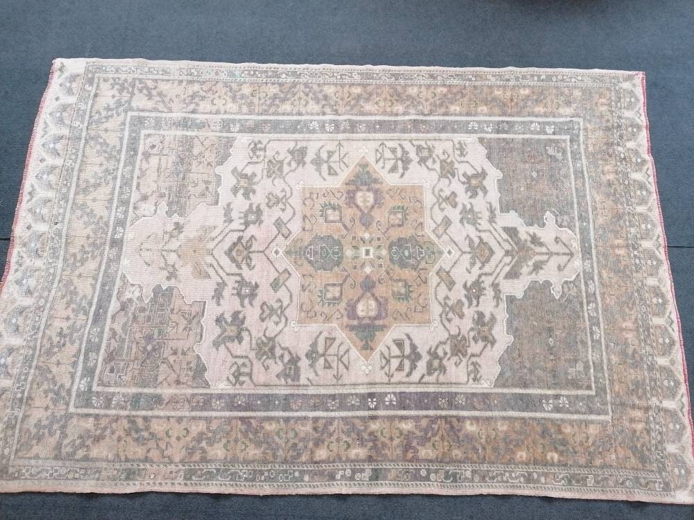 4'8x6'9 vintage muted rug, faded oushak rug,handmade living room rug, turkish rug