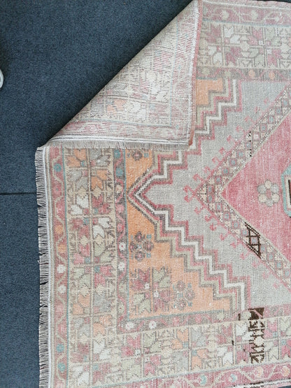 3'7x6'6 pastel vintage handmade wool rug, turkish rug, oushak vintage rug,kitchen rug,vintage anatolian bohemian rug