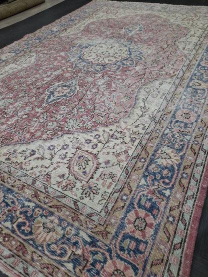 Vintage Turkish Rug 6.6 x 10 Red Vintage Persian Rug Muted Vintage Rug Wool Muted Oushak Rug Hand Made Rugs Vintage Distressed Turkish Rug