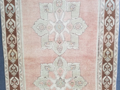 Turkish oushak rug,muted runner rug, pastel vintage wool rug,turkish handmade runner rug,rustic rug, bohemian rug 3'9x9'5 ft