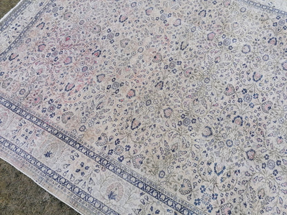 7.8 x 10.10 Vintage turkısh rug, vintage oushak rug, wool anatolian rug