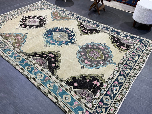 Antique Rug, TURKISH RUG, VINTAGE Rug, Living Room4.9 x 7.9 Rug, Oushak Rug, Handmade Rug, Earth Tones rug, Persian Rug, farmhouse rug