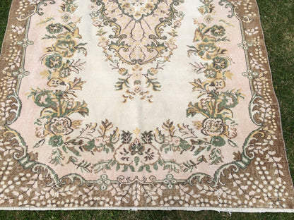 9 x 5.6 Turkish Rug Large Area Rugs Oushak Vintage Rug Oushak Rug Turkish Oushak Rug Soft Pink Rug 6x9 Muted Persian Rug