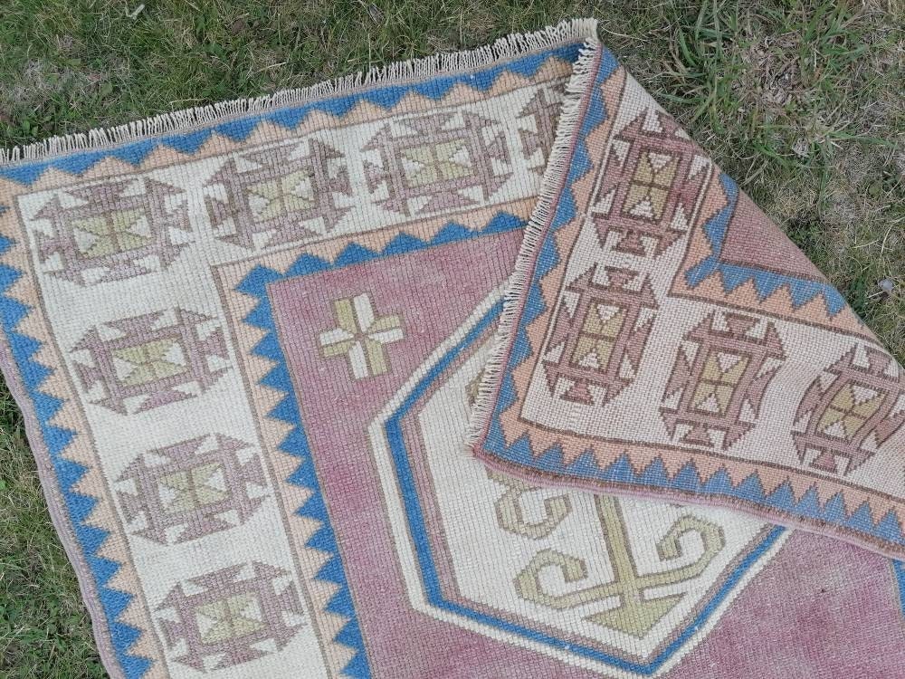 Turkish wool rug, vintage hand made rug, oushak pink rug 4'4x6'3 living room rug, area rug