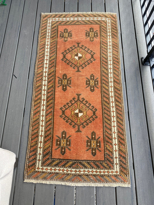 2.5x5 feet turkish small runner, vintage small rug, vintage oushak runner, kitchen hand made mini runner, wool living room bohemian runner