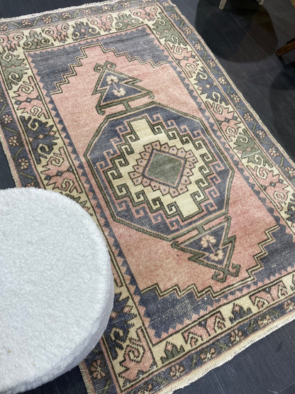 Vintage Oushak Rug, 3.2 x 5 Vintage Rug, Antique Rug, Handmade Rug, Hand Knotted Rug, Turkish Rug, Wool Rug