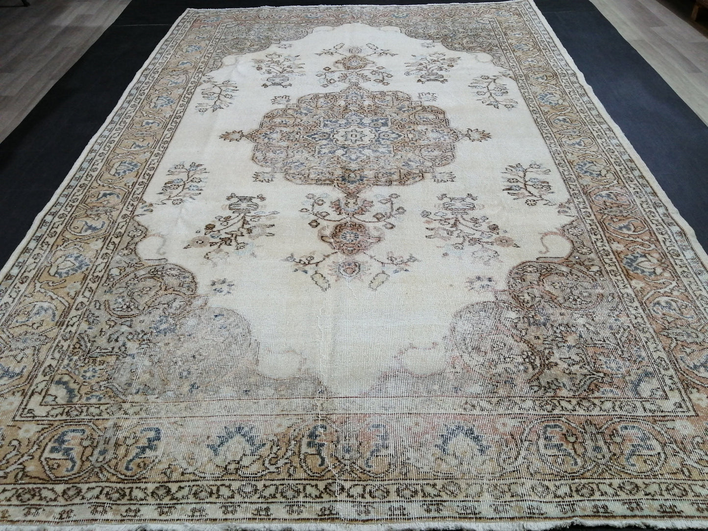 Vintage Rugs TURKISH HAND MADE Rugs   Vintage Turkish Rugs   Orienta Rug 7 x 10.4 Traditional Rug,  Vintage Persian Rug, Wool Rug