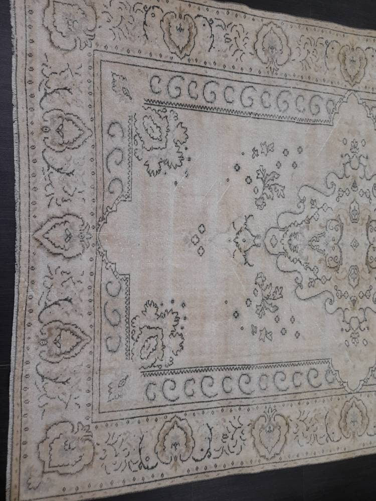 Neutral Rugs 6.4 x 9.3 ft Vintage Neutral Rug Muted Oushak Rug, Rustic Rug, Turkish Rug, Muted Farmhouse Rug, Wool rug Vintage Oriental Rug