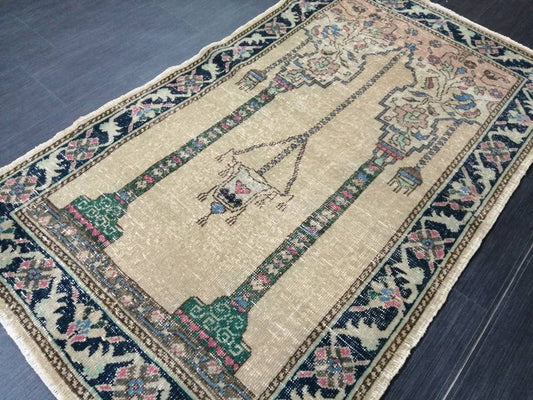 Vintage living room rug ,  Muted 5.3 x 3 Rug,pastel rugs, Turkish Oushak Rugs, Vintage  Rug, Muted Color Rug, Hand Crafted Rug