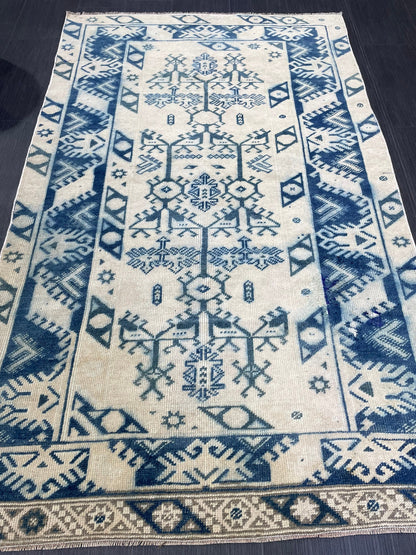 Hand Knotted Rug, Vintage Handmade RUG, Muted Vintage 3.8 x 6.2 Rug, Fine Rug, Wool Oushak Rug, Vintage Persian Rug, Turkish Blue Rug.