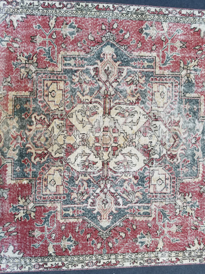 Oushak turkish rug,turkish oushak rug,oushak rug,vintage oushak rug,kitchen rug, vintage anatolian rug,unique hand made rug 8'8x5'