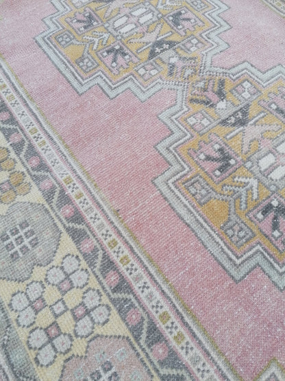 Turkish rug,vintage rug,vintage oushak rug 4x6'5 vintage hand made wool rug, kitchen rug, bohemian rug,area rug