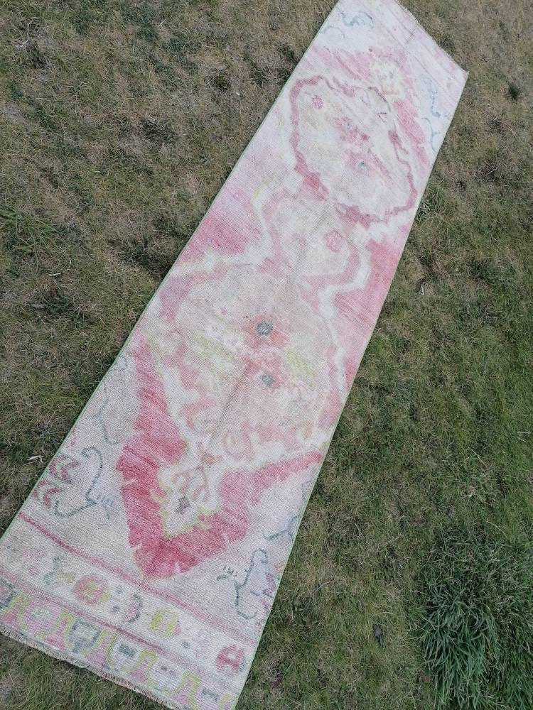 Vintage turkish runner, runner rug,hallway runner 2'7x10'1 vintage runner rug turkish hand made wool rug, kitchen rug, oushak rug