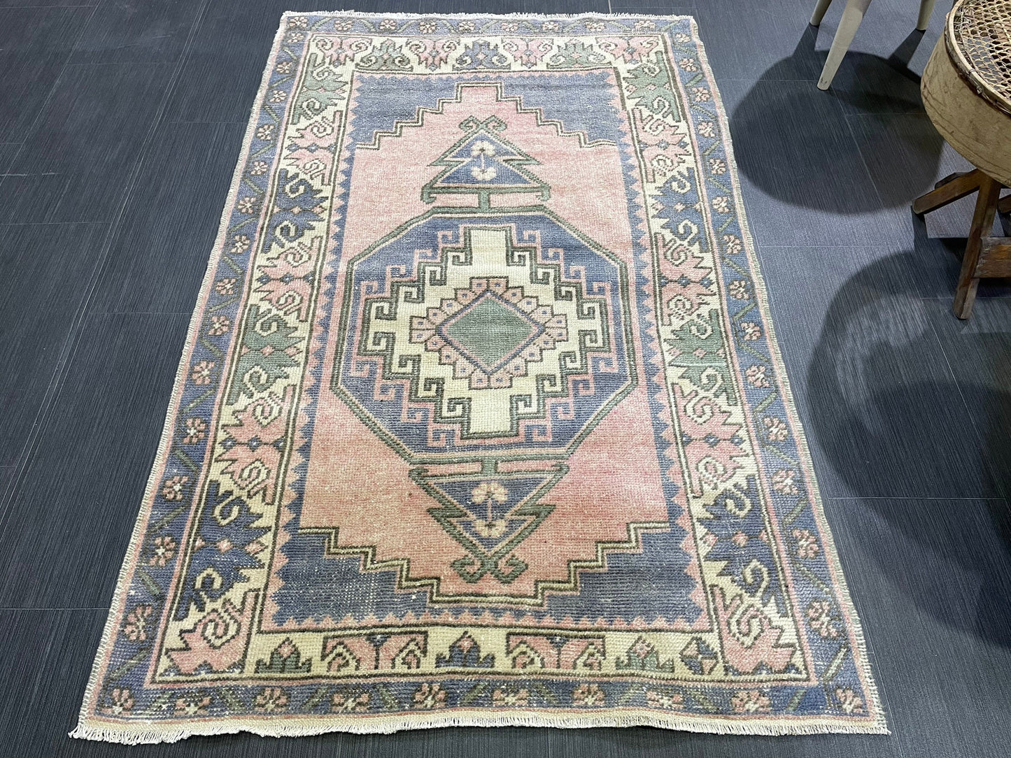 Vintage Oushak Rug, 3.2 x 5 Vintage Rug, Antique Rug, Handmade Rug, Hand Knotted Rug, Turkish Rug, Wool Rug