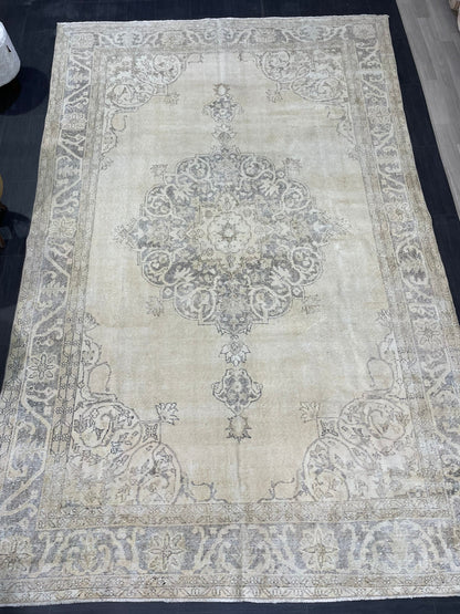 Muted Vintage rug, Muted Persian 7.5 x 11.5 Rug, turkish Rug, Oushak rug, Antique Rug, Distressed Handmade Rug, Hand Knotted wool Rug,