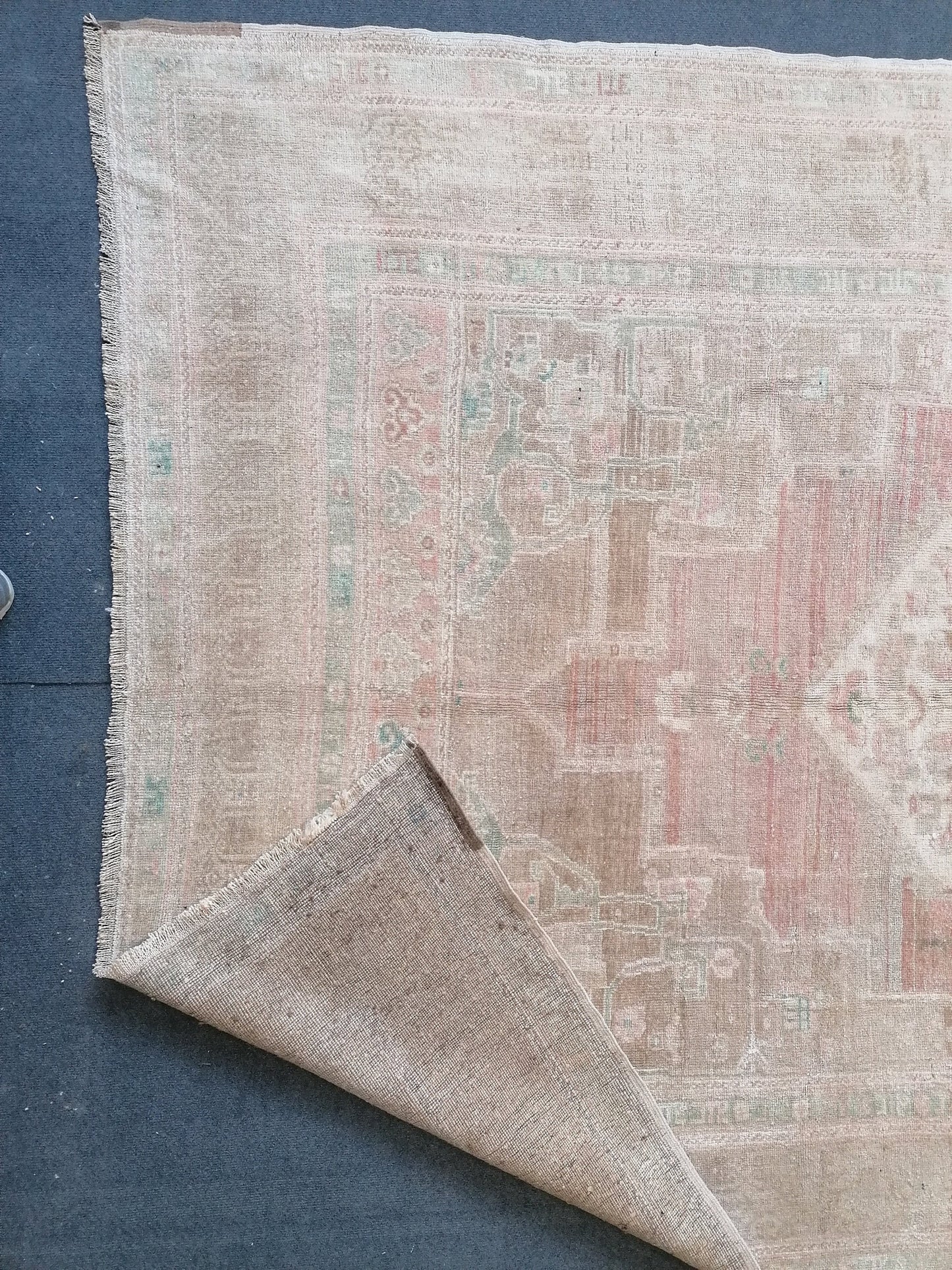 6 x 11 Oushak rug, vintage turkish rug, anatolian vintage rug, vintage rug, handmade rug