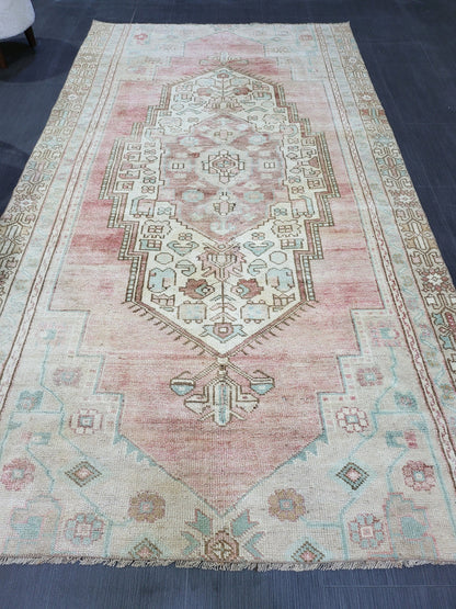Antique Rug, Muted TURKISH RUG, 4.5 x 8.2 VINTAGE Rug, Living Room Rug, Oushak Rug, Handmade Rug, Earth Tones rug, Persian Rug,farmhouse rug