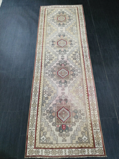 Muted Vintage Runner Rug Hallway Runner Rug 3x9 Kitchen Rug Runner Wool Runner Rug Oushak Runner Rug Turkish Runner Rug Medium Wool Pile