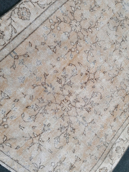Muted distressed vintage rug 5'10x3'6 turkish rug, muted rug oushak rug floral rug oriental rug antique rug