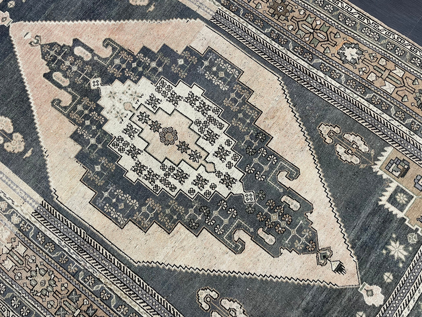 Vintage Rug 6.2 x 10.5 Authentic Turkish Oushak Rug Hand Knotted Rug Rustic Rug Handmade Wool Turkish Rug Persian Rug Oriental Green Rug