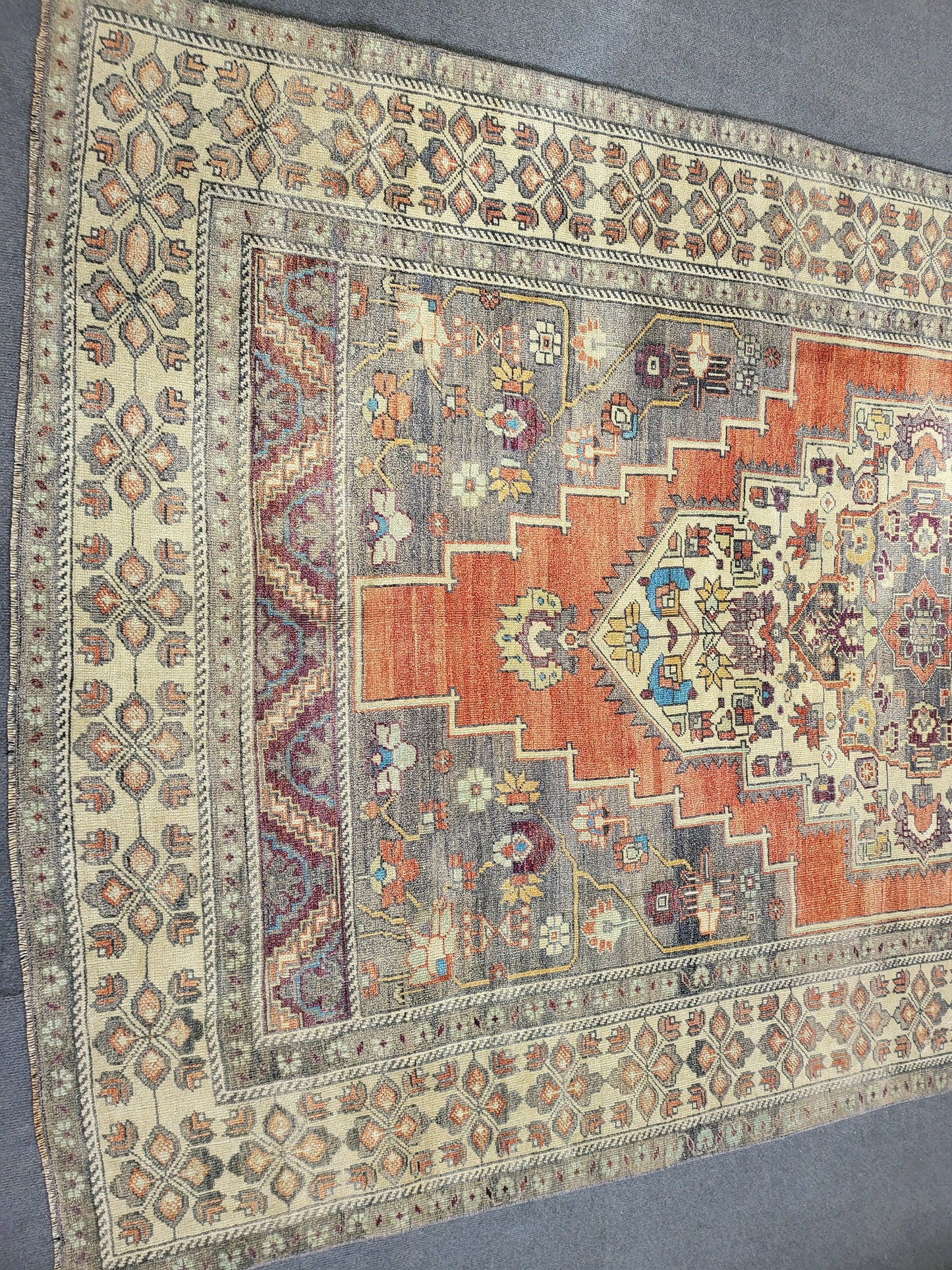 Antique RUG, Oushak 5.7 x 10 Rug, One Of A Kind Rug, Vintage Persian Rug, Blue Vintage Rug, Fine Wool Unique Rug, Rear Turkish Rug,