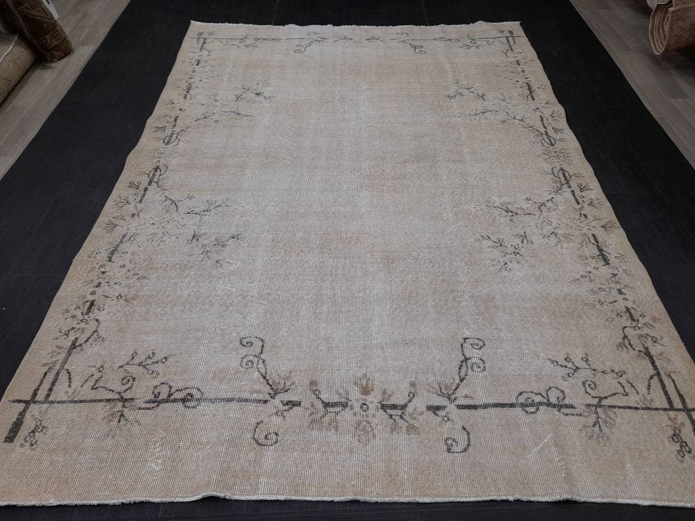 Neutral Oriental Rug TURKISH Rug 6.5 x 9.7 Distressed Vintage Antique Rug Vintage Wool Distressed Rug Neutral Hand Made Rug