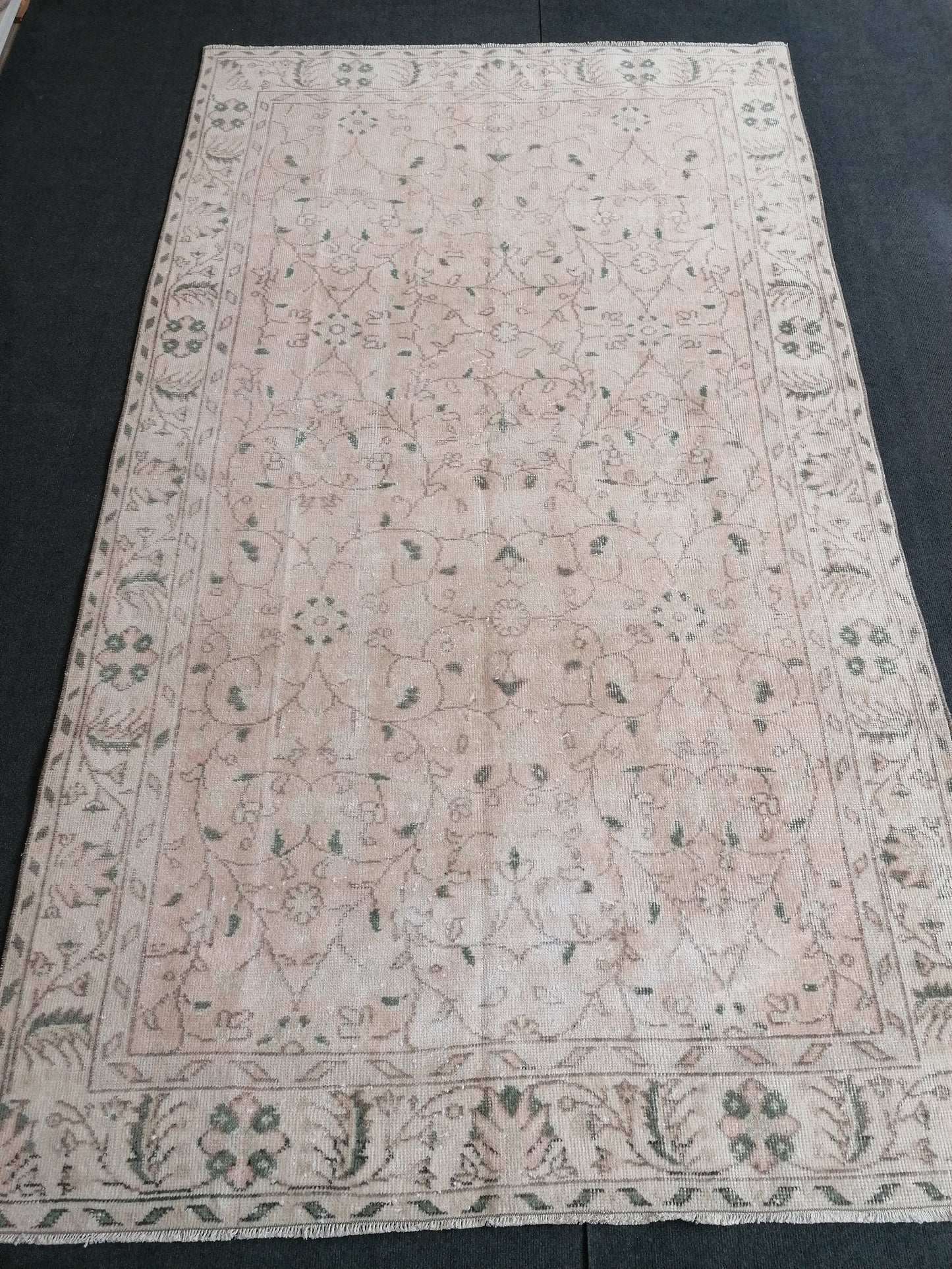 5 x 9.5 Oushak turkish rug, large vintage rug, Distressed rug