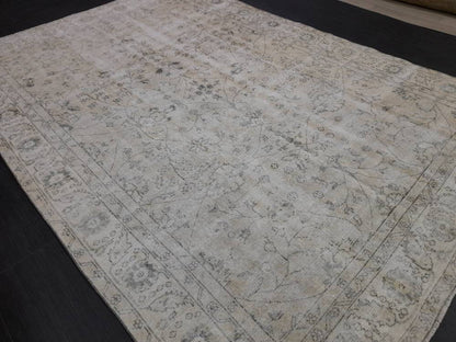 Vintage living room rug 6.5 x 9.4 Earth Tones Rug pastel rugs, Turkish Oushak Rugs, Vintage Rug Muted Distressed Rug Vintage Oushak Rug