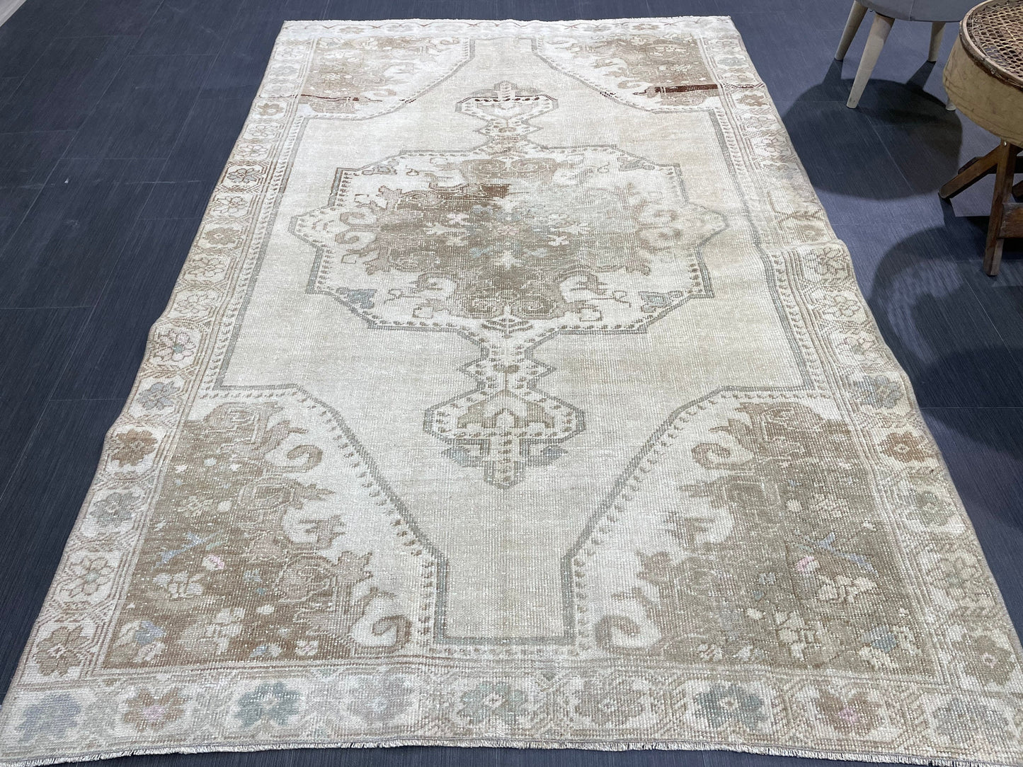 Antique Rug, Vintage 4.4 x 6.7 Rug, Turkish Wool Rug, Oushak Rug, Fine Hand Knotted Rug, Persian Rug, Handmade Rug