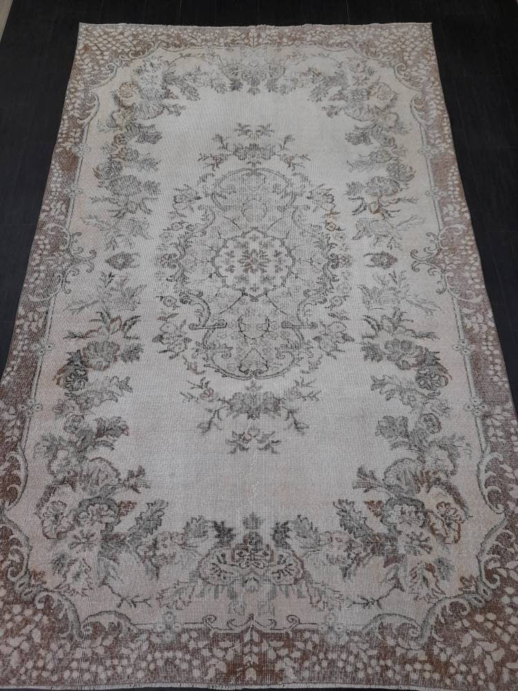MUTED TURKISH RUG 6.4 x 10.3 Oushak Rug Vintage Oushak Rug Vintage  Rug Wool Rug Hand Made Rug Vintage Persian Rug Vintage Oriental Rug