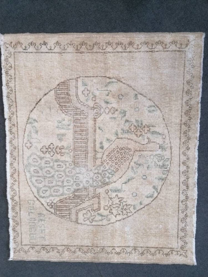 Hand made wool art peacock pilo, handcraf bird rug,vintage rug 3'3x4 feet