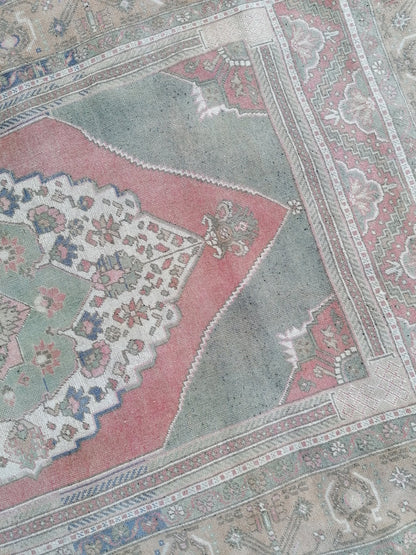 Oushak turkish rug 8'4x5 turkish rug,oushak rug,vintage rug,kitchen rug,vintage oushak rug, vintage anatolian unique hand made bohemian rug