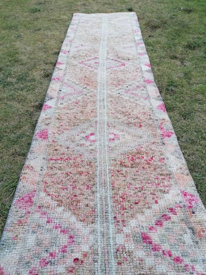 2.7 x 10.9 Vintage turkish runner, high pile runner, hallway runner,  turkish handmade wool rug, kitchen rug, oushak rug
