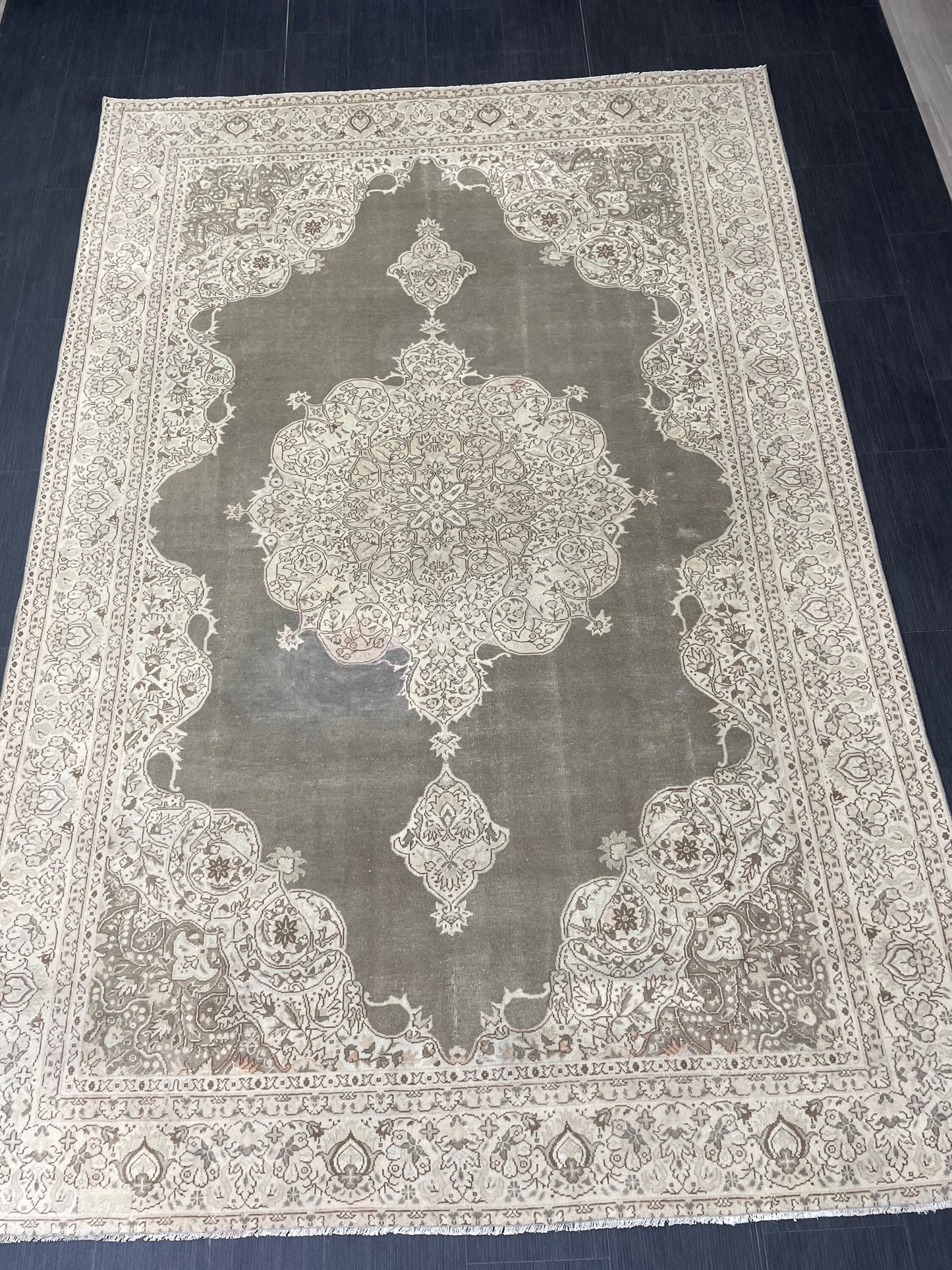 Turkish Rug Vintage 6.7 x 10 Oushak Rug Oriental Rug Gray Wool Rug Fine Knotted Farmhouse Rug, Vintage Rug, Hand Made Rug Persian Rug