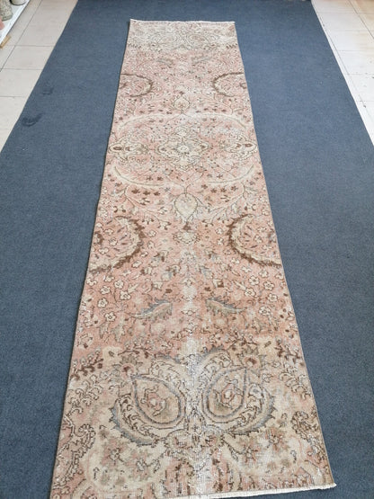 10'5x2'8 turkish runner rug, runner rug,vintage oushak runner rug,kitchen runner rug,hallway runner rug,vintage runner rug,oushak runner rug