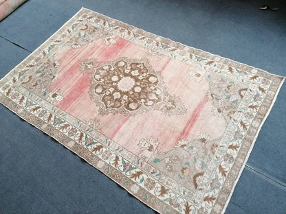 Vintage wool rug, turkısh hand made rug 4'9x7'3 oushak rug, living room rug