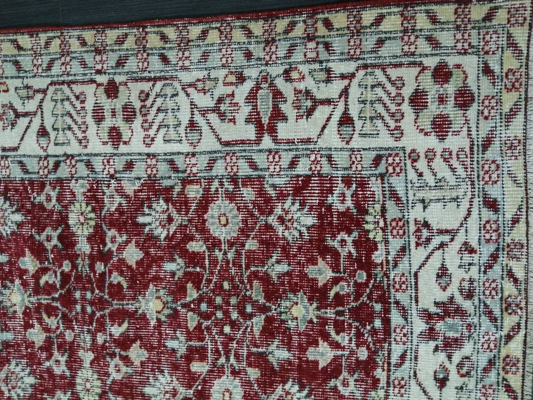 5.3 x 10 Vintage Rug TURKISH HAND MADE Rug Muted Vintage Turkish Rug Persian Rug Turkish Oushak Rug, Vintage Oriental Rug, Wool Rug