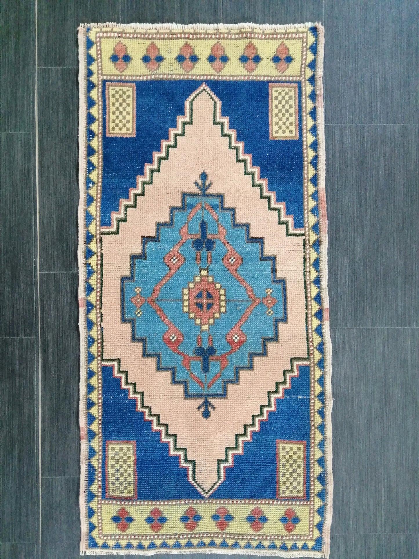 Vintage Turkish Rug 4 x 1.9 Mini Rug Small Area Rug Turkish Rug Oushak Rug Hand Made Rug Vintage Rug Doormat