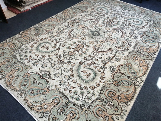 6.6 x 10.3 Vintage Rugs  TURKISH HAND MADE Rugs   Vintage Turkish Rugs   Oushak Rug  Turkish Oushak Rug, Vintage Oushak Rug, Wool Rug